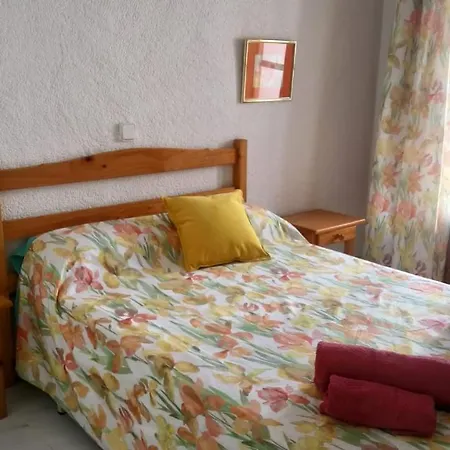 Zarzas F Apartment *